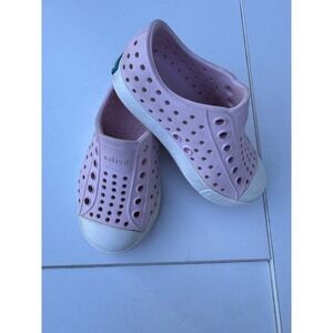 Native‎ Kids Girls Pink Jefferson Slip On Sneakers Shoes Size C6 Comfort Cute